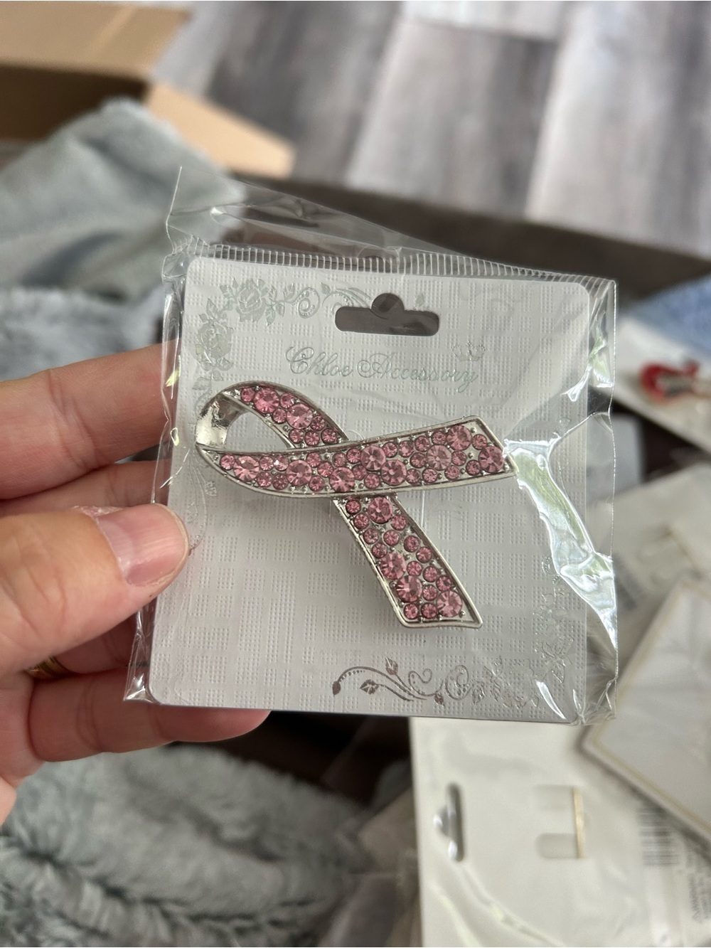 🔥$2 Pink Rhinestone Awareness breast cancer Ribbon Brooch
